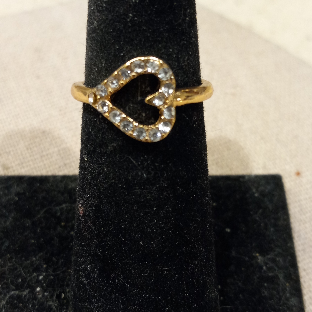 $8 New Ring
